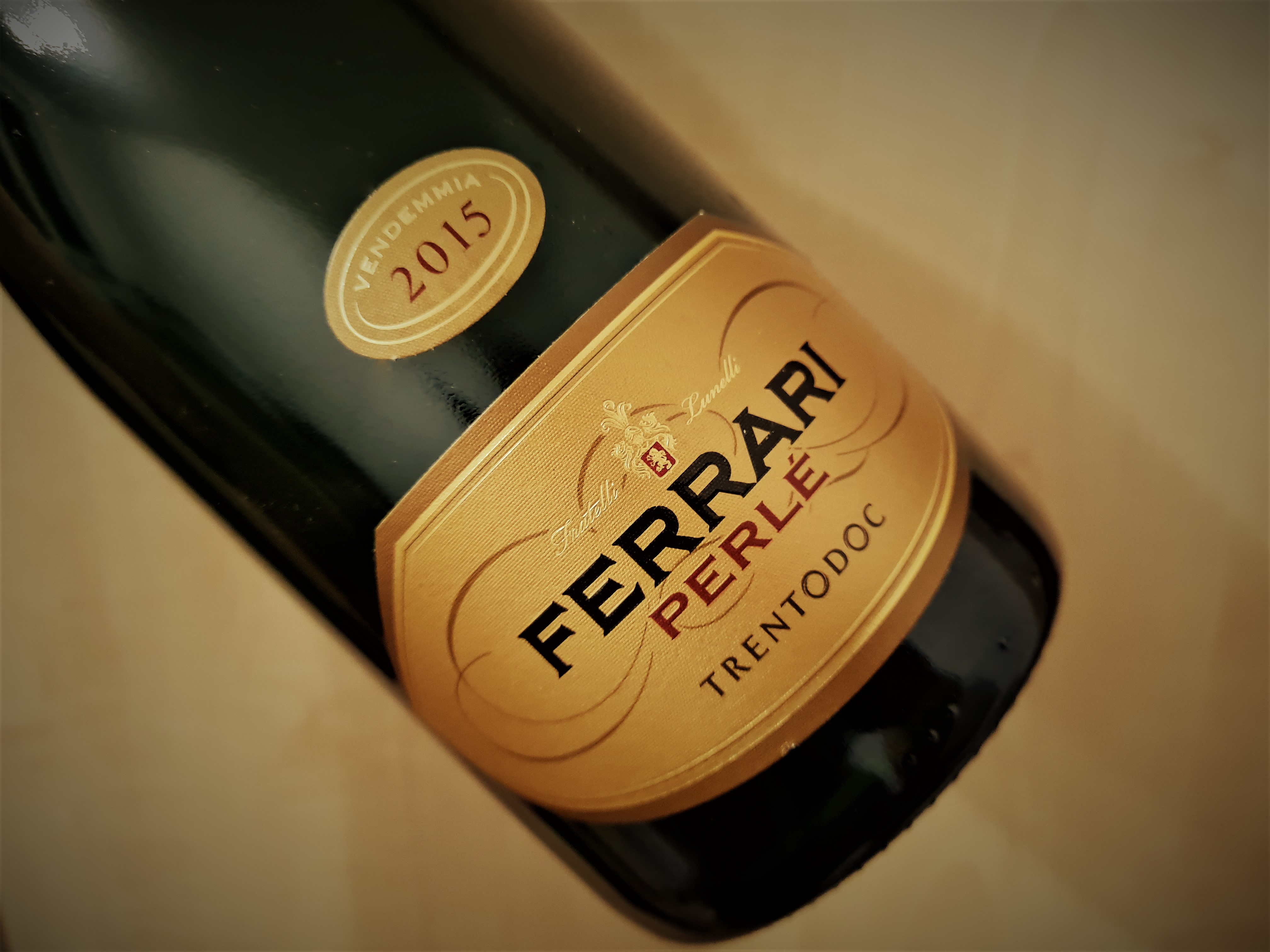 Ferrari Perlé Millesimato Brut 2015