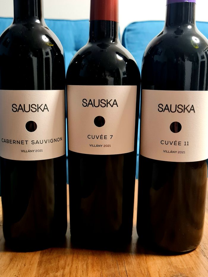 Villány i Sauska